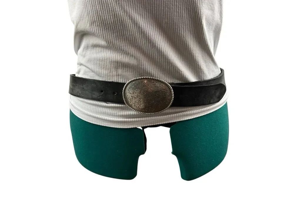 Black belt with gorgeous silver buckle- size L
